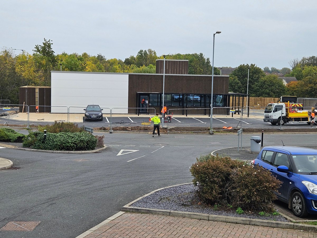RoneDesign's tweet image. Almost there in Guisborough! ☕🏗️
This new Starbucks is nearly ready to open — great to see it taking shape!

Proud to be Principal Designer (Building Regs) on this one. 👷♀️

#RoneDesign #Starbucks #Guisborough #Construction #BuildingRegulations #ProjectUpdate