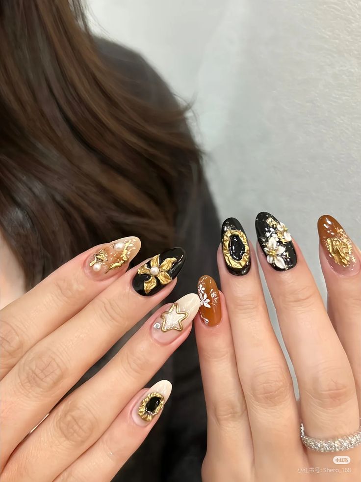 lifeupdeath's tweet photo. Inspo nail art! https://t.co/GmqIiMxkcX