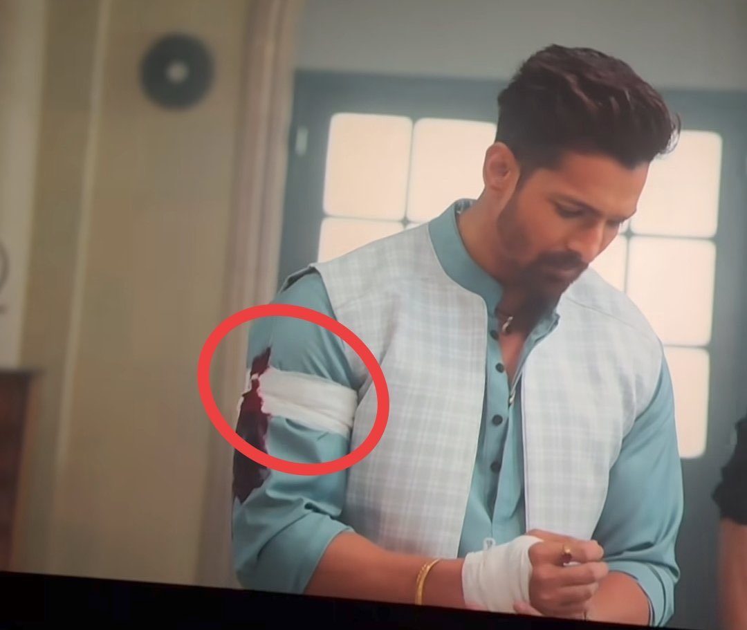 Celebrities Doing Drunk Sh*t tweet media