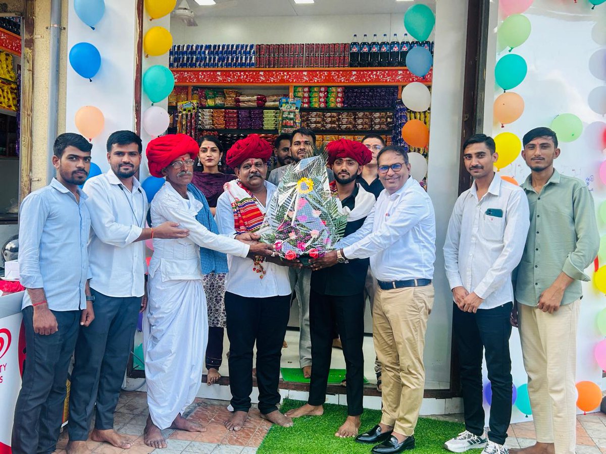 RiyaAssociates's tweet photo. *🎉 हार्दिक शुभकामनाएं! 🎉*  
आपको *श्री अन्नपूर्णा स्वीट्स एंड डेयरी प्रतिष्ठान के उद्घाटन🎉😍🤝* पर ढेरों बधाइयाँ।

ईश्वर से प्रार्थना है कि आपका यह नया व्यवसाय *समृद्धि, सफलता और खुशियों* से भरपूर हो।  
आपका हर दिन *नई ऊर्जा और उत्साह🤝* के साथ आगे बढ़े. https://t.co/XtfDAIbto5
