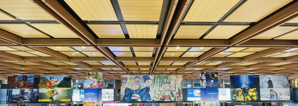 nyuushibou's tweet image. よその沼ながら、10周年！？！？！？！？
ついこの前5周年じゃなかった！？

ってなってる
みんなの課金のおかげで、今年も仙台駅がFGOだよ

これって登場してる北海道・東北の各駅でやってるの？
関東とか西では別なのやってるの…？