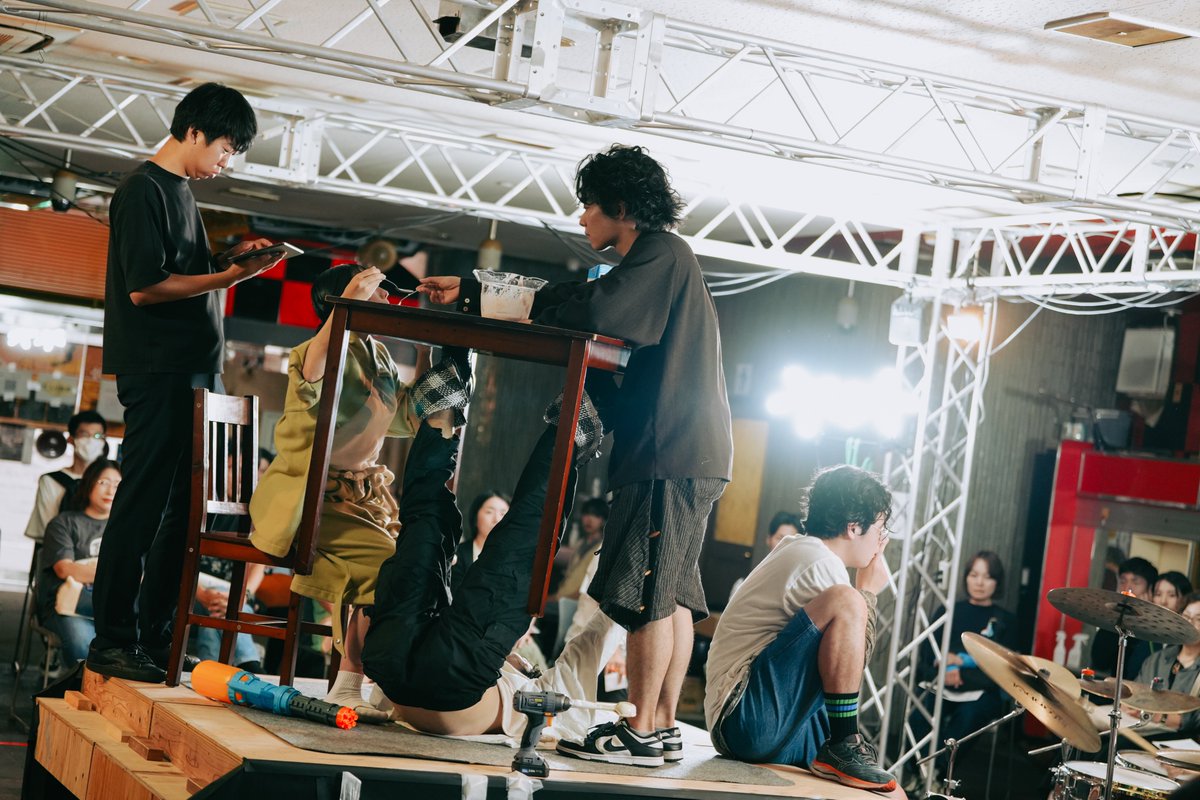 ◤ 🕺採択決定🕺 ◢

precogが主催する次世代の舞台芸術を担う人材育成プログラム

———
BRIDGE クリエーション編
———

に、餓鬼の断食が採択されました。

2026年2月に早稲田どらま館にて、過去作をリクリエーションし、上演致します。

是非、ご注目ください。

⚫︎詳細
bridge-precog.studio.site/creation2025