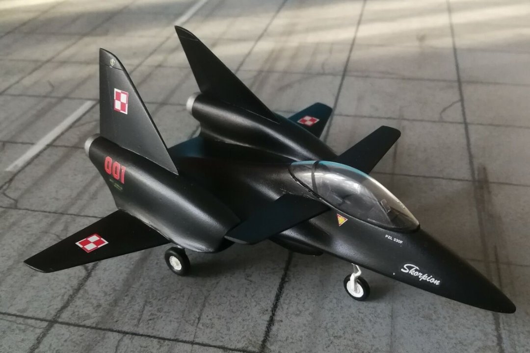 #ttmodelarze
Siema Modelarze! Zwołuję burzę mózgów: skąd wziąć model PZL 230 Skorpion w skali 1/72? Dawno temu żywiczny model robiła Akkura, ale jak do nich zadzwoniłem, to chyba wzięli mnie za szurniętego.