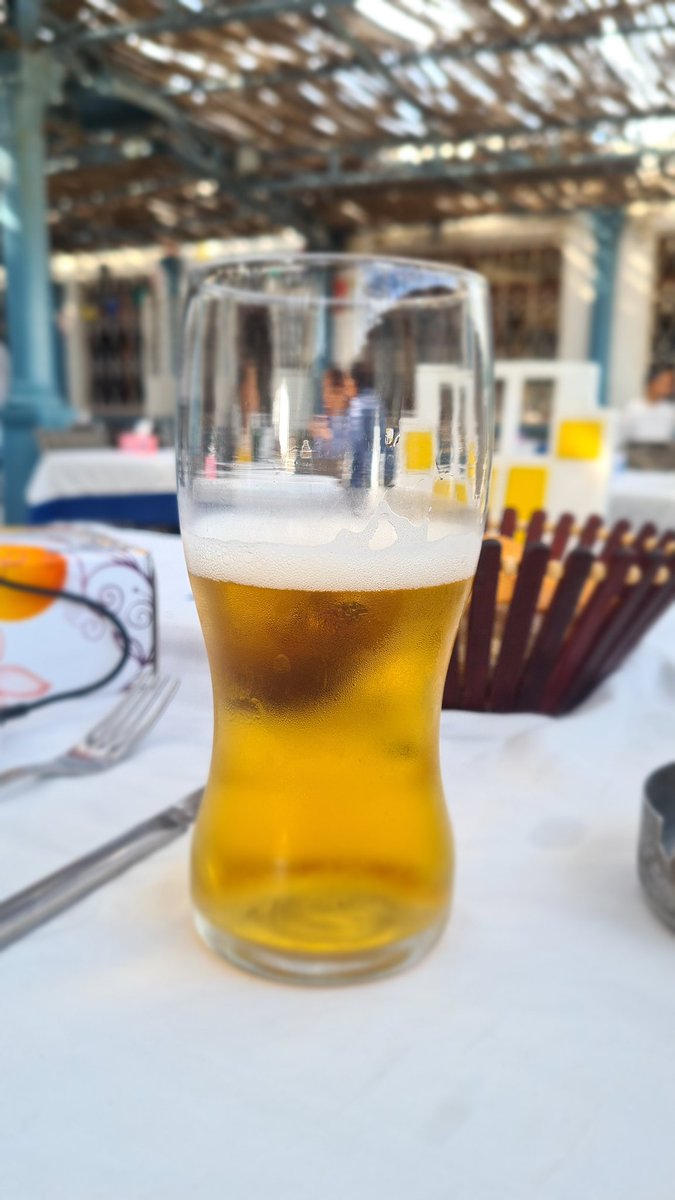 KhablachiYadh's tweet image. #aperotime 
🍺🍺🍻🍻🍻🍻
#apero
#Tunis