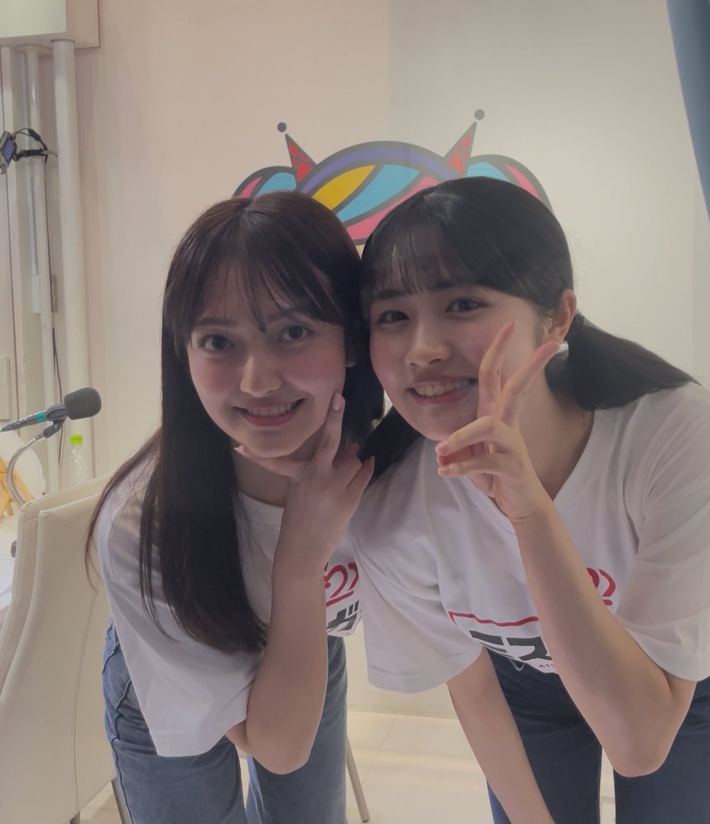 tokaiteo's tweet image. #ミスマガ放課後RADIO 見て来ました

#ミスマガジン2025 メンバーが初めて揃った回となりました
そして今回は９９回目の放送との事で次回が記念すべき１００回目だそうです
#冨永実里 と #まるやそら は会った事あるのですが、他の４人は初めてでした☺️

#永岡ゆきね
#晴こころ
#江下晏梨 
#太田しずく