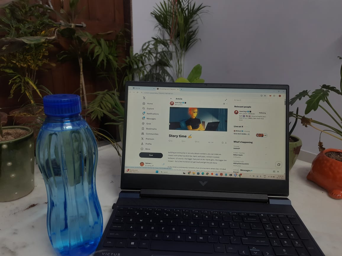 _naina_20's tweet photo. Story time with @fogo !!

Plants, fresh air, laptop, and water.

Good vibes + clean habits = strong dojo energy 

#FOGO #HydrationChallenge https://t.co/zvCdGdoBbw