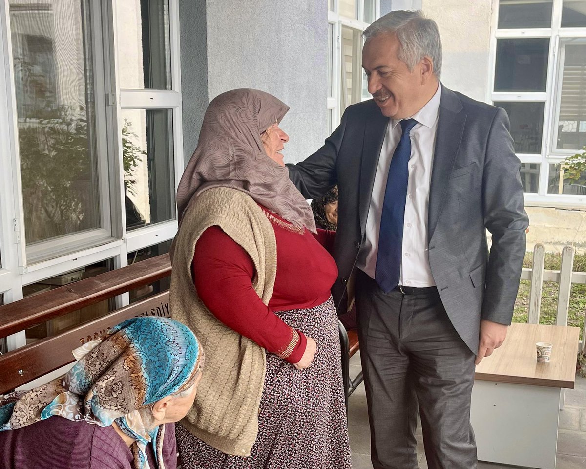 👴👵 Tosya İlçemizde Büyüklerimizle Birlikteydik 💙

📍 Tosya Huzurevi Yaşlı Bakım ve Rehabilitasyon Merkezi Müdürlüğü

instagram.com/p/DQtwIyiiClN/…