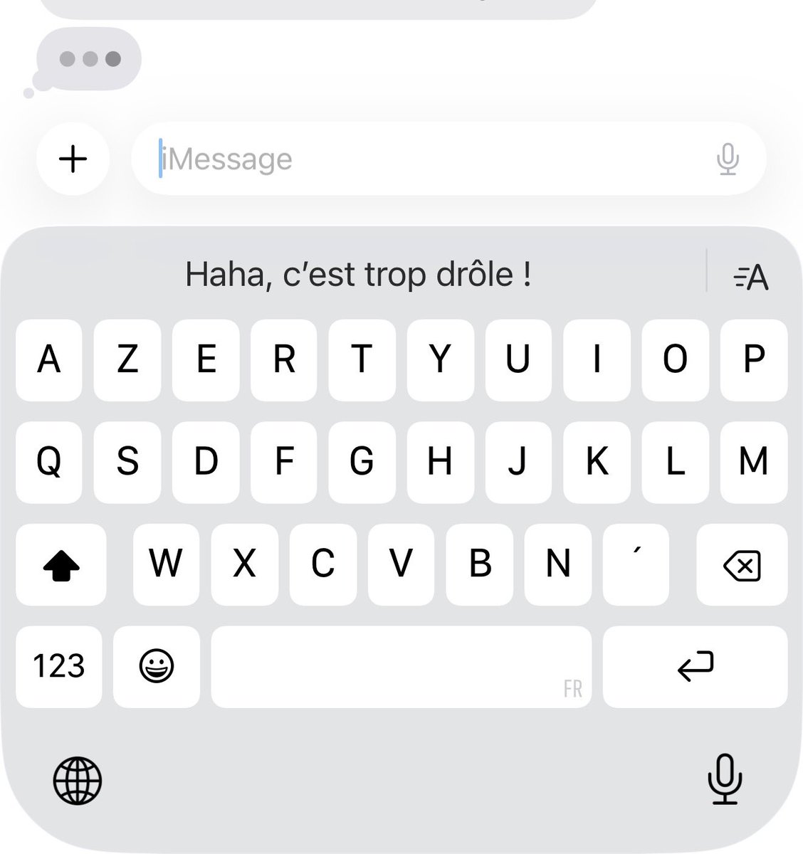 Les réponses suggérées par Apple Intelligence ça me bute de rire genre ça fait tellement hypocrite 😭😭