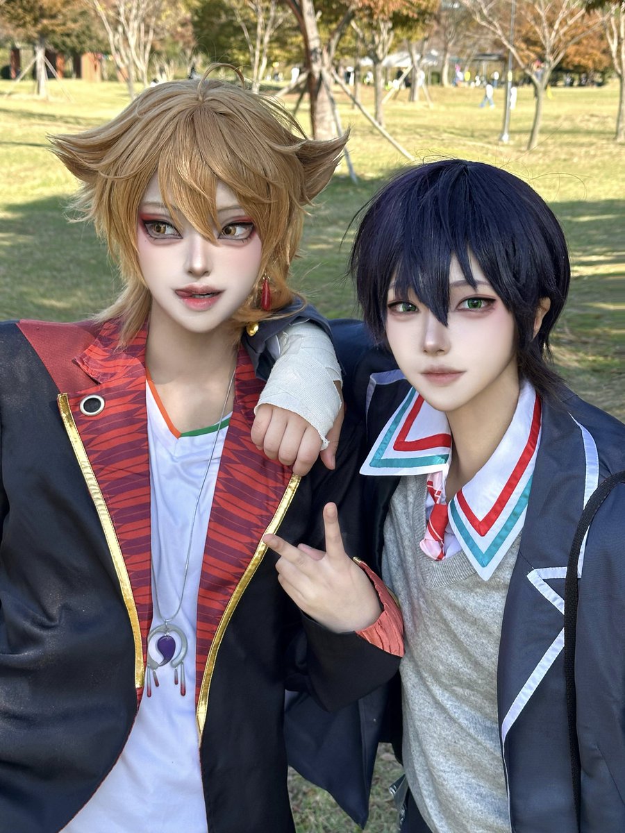 sakuins's tweet image. ✌️