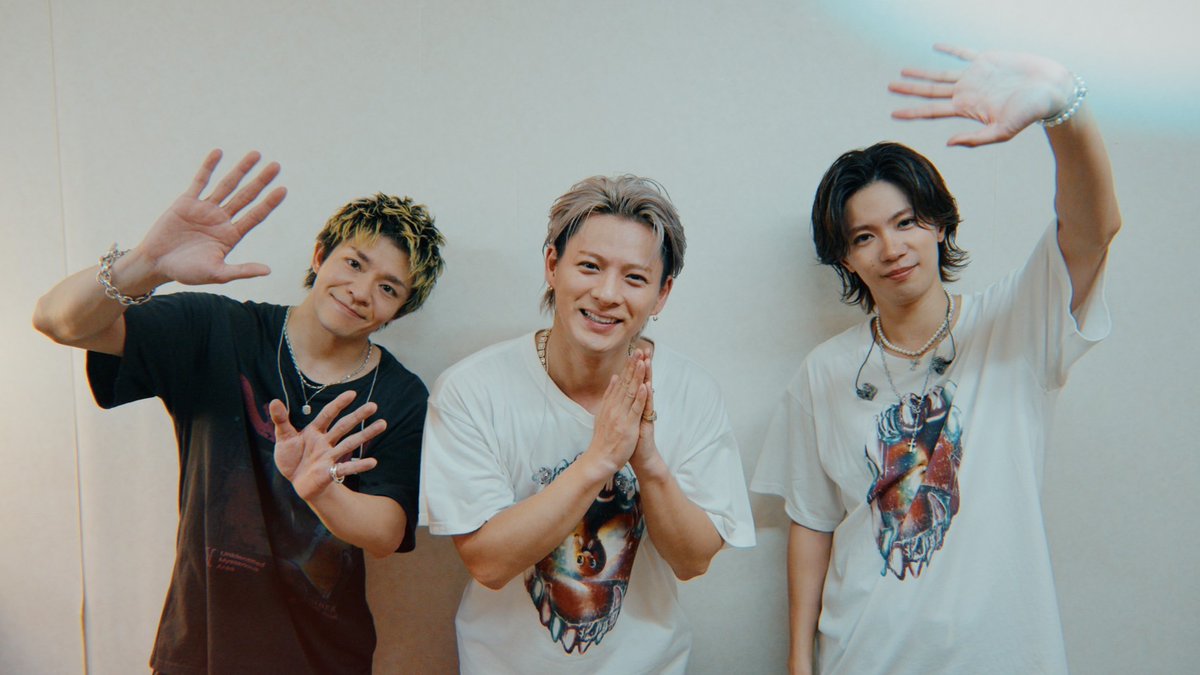 ✦✦ Number_i LIVE TOUR 2025 No.Ⅱ✦✦

神戸ワールド記念ホール
2日間ありがとうございました！

THE NEXT CITY ➡️ SENDAI
￣￣￣￣￣￣￣￣￣￣￣￣￣
後日、ファンクラブサイトでは
神戸公演での企画コンテンツを公開予定！

公式GIF&amp;ステッカーを活用してNumber_iへの[i]を届けよう✨