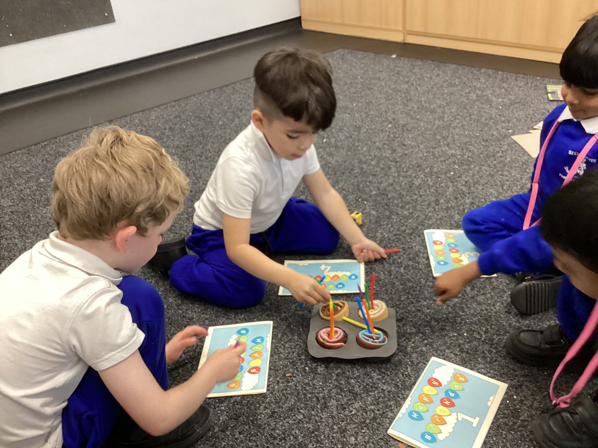 StCuthbertsPri's tweet image. Reception exploring making numbers to 5. They selected a birthday cake and had to add the correct amount of candles to the cake 🎂 #StCuthbertsEYFS #StCuthbertsMaths