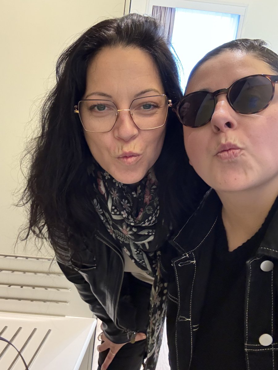 CiaoAMc's tweet image. Found one @JennPe6 ♥️♥️