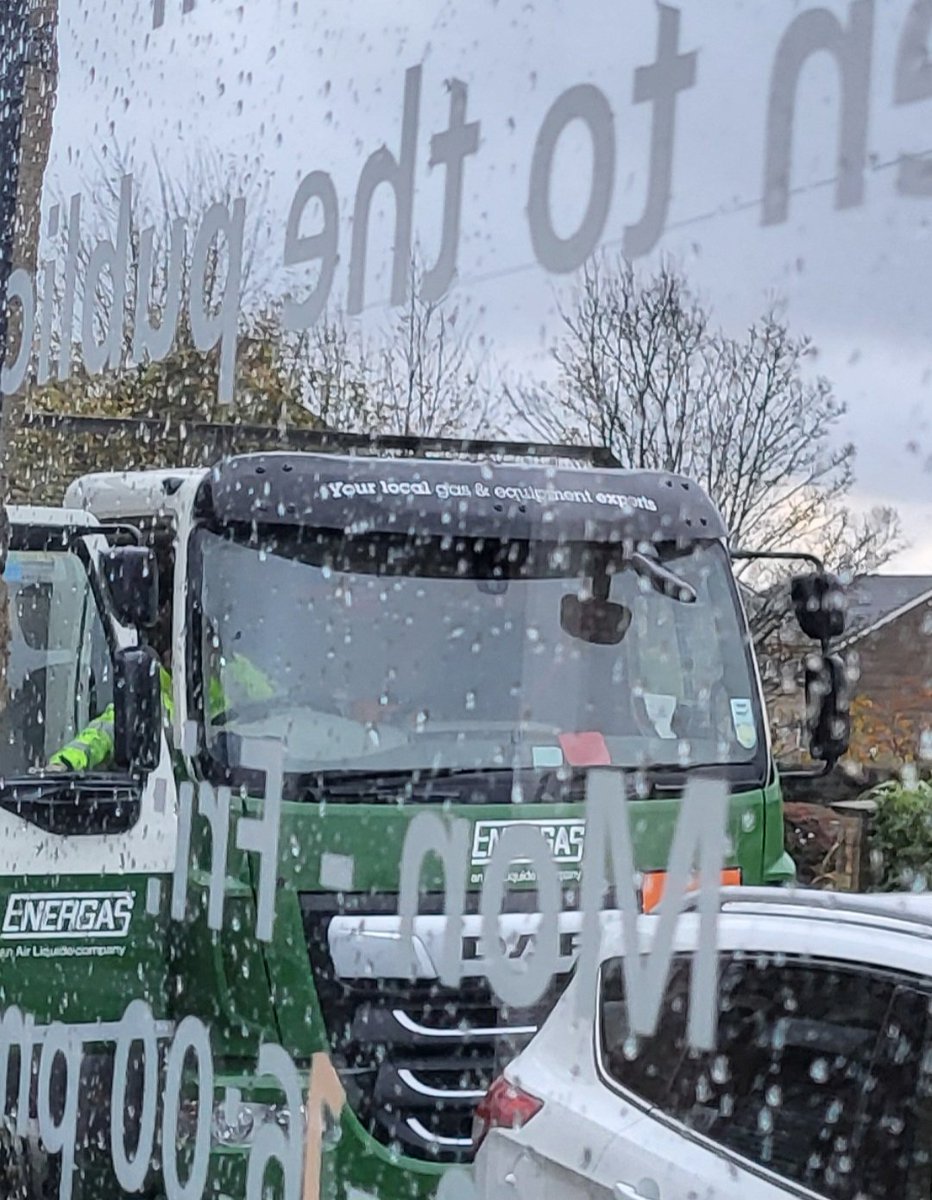 Alpine_Glass's tweet image. Delivery day and glass shop production!

01274 494940 
0757 2122791 
Sales@alpine-glass.co.uk

💚💚 💚

#glass #glazing #glazier #doubleglazing
#windows #doors #winndowsanddoors  #Bradford #WestYorkshire #Home #homeimprovement 
 #fensa #dayinthelife #alpine #SHOWROOM