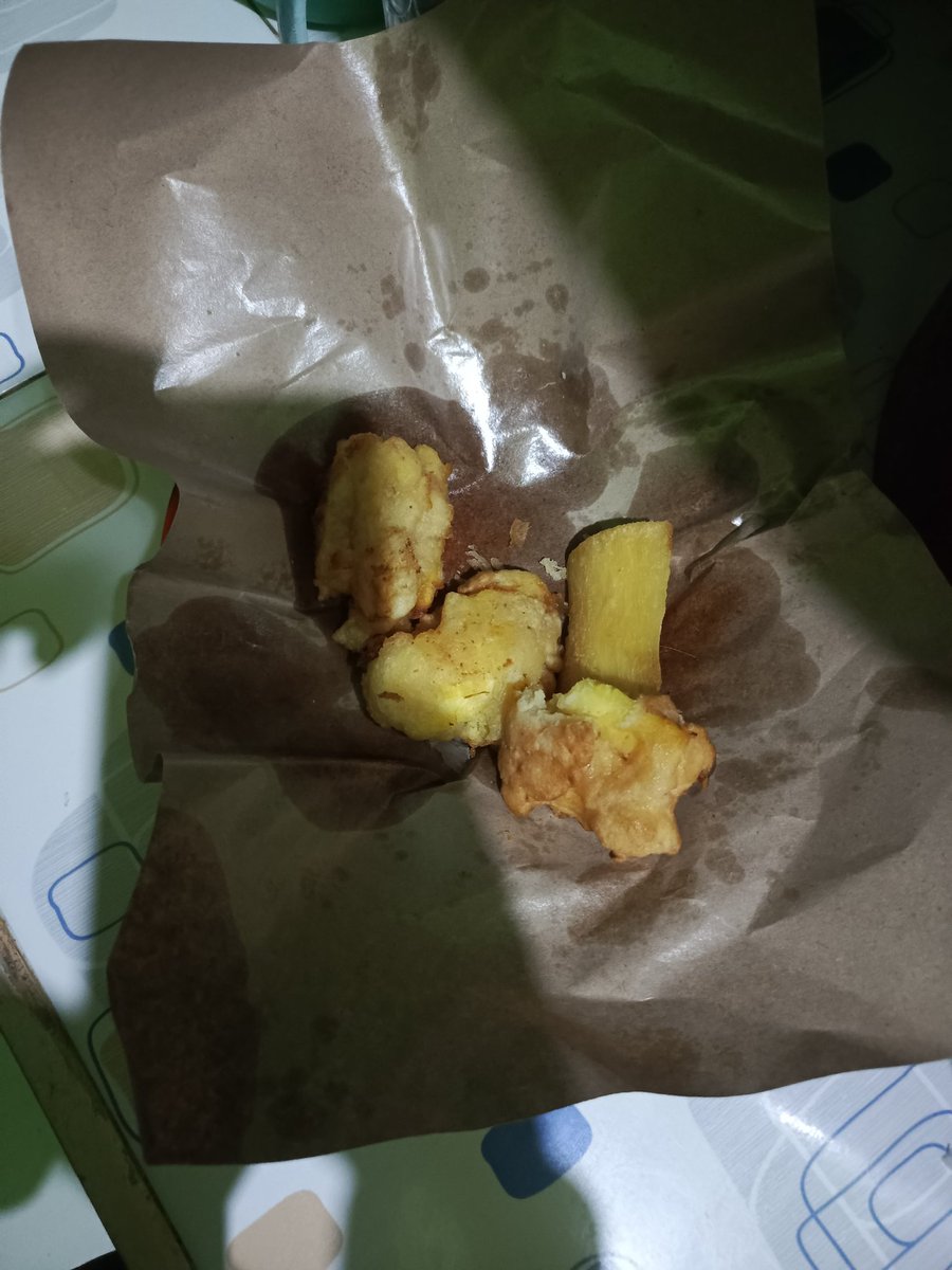 melepes's tweet photo. Ter-DOroNgAn..

IniA-Dalah CeMiLaN ALa² oL-(Dschool), Yg HamPir gEneraSi SkrnG JaRanG YanG mEngkomsumsi"nya, Di Era Compeni ini adalah SeBAgai HiDangaN Yg SeRinG di KomSumSi..

°DOrONgaN sir 
#alakompeni #gebrakan https://t.co/64a1qfJ4YP