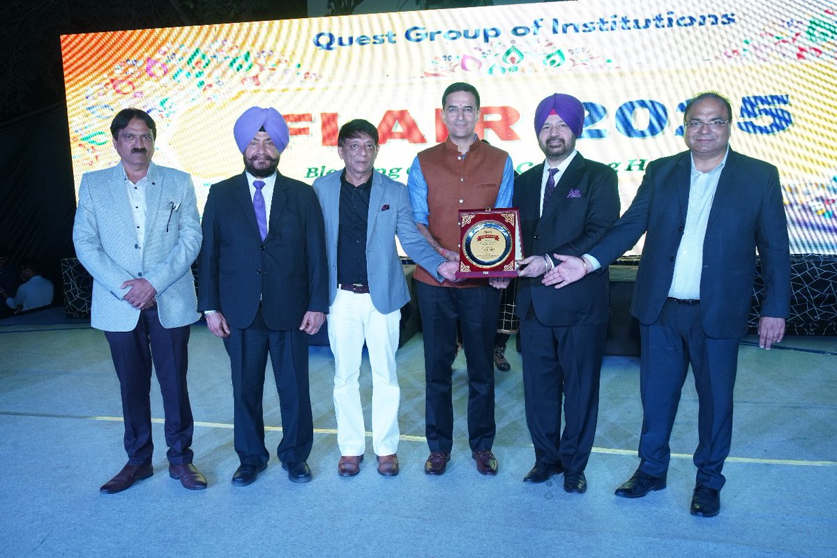 #Flair2025 — a celebration of passion, performance &amp; perseverance! 
Graced by Mr. Deepak Pareek (IPS), AIG Counter Intelligence, Mohali.
From Retro to Metro to International Bhangra — every act lit up the stage! 
Cheers to all winners &amp; the Quest family!