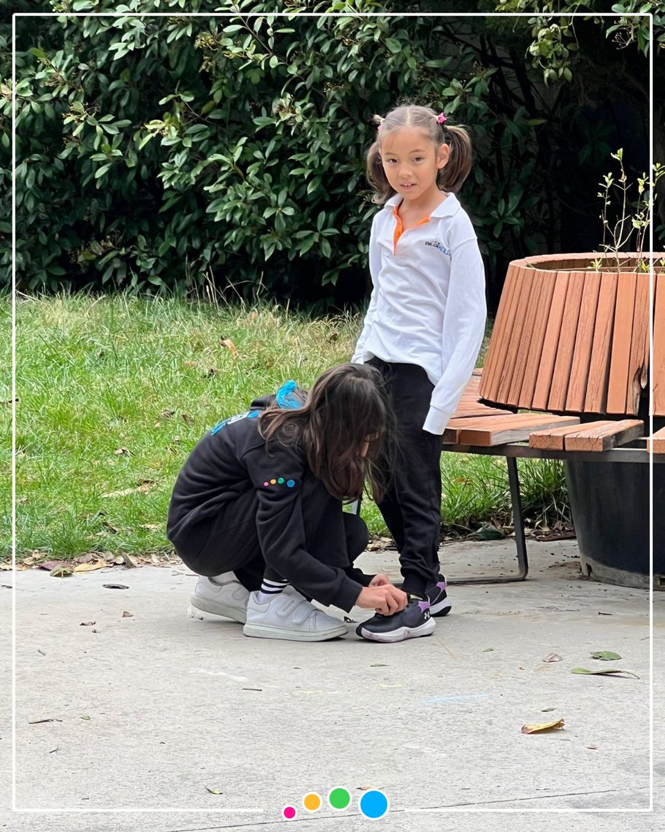 bilgikoleji_'s tweet image. 🤝 Yardımlaşmanın Güzel Örneği! 💫

Büyük sınıflardan bir öğrencimiz, küçük bir arkadaşının ayakkabısını bağlayarak dayanışma ve yardımseverliğin en güzel örneğini gösterdi. 💖 Bilgi’ye Sevgi Katıyoruz! ❤️
#BilgiKoleji #Yardımlaşma #BilgiİleBaşaracaksın #BilgiyeSevgiKatıyoruz