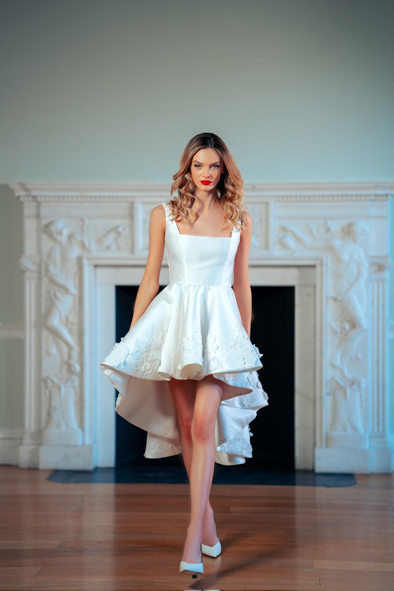 thecameraboss's tweet image. Model...

#PhotographyIsArt #FashionPhotography #modelling #potrait #fypviraltwitter #blowup 

GTCOfashionweekend China