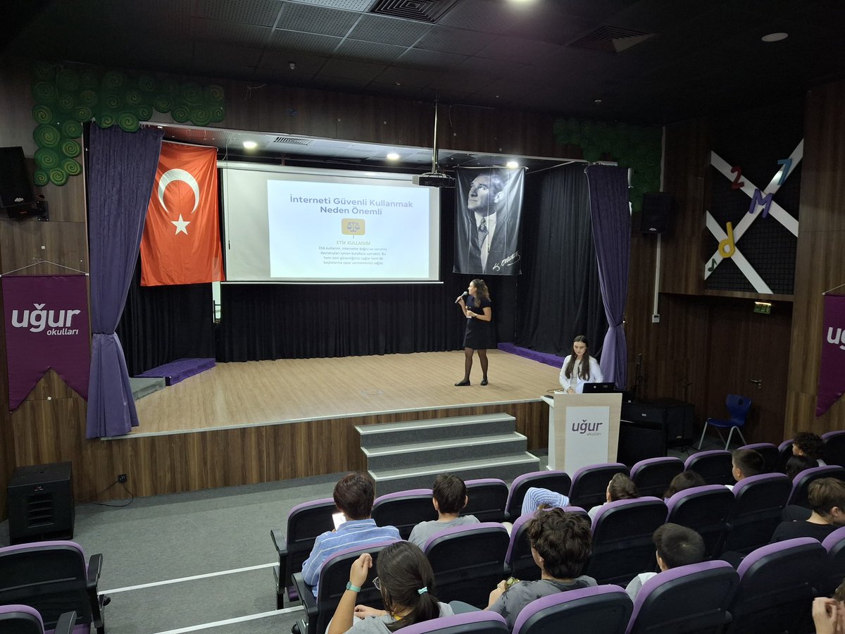 konyaaltiugur_'s tweet image. DİJİTAL DÜNYADA GÜVENLİ ADIMLAR 🌐
4 Kasım Dijital Vatandaşlık Günü kapsamında öğrencilerimizle “İnternet Güvenliği ve Etik Kullanım” konulu sunumumuzu gerçekleştirdik. 

Güvenli dijital gelecek, bilinçli bireylerle mümkün! 💫
#UğurluOlmak