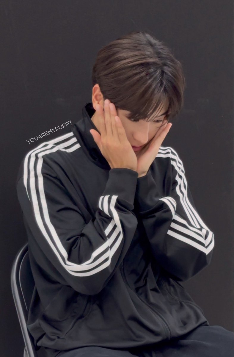 먕먕 tweet media