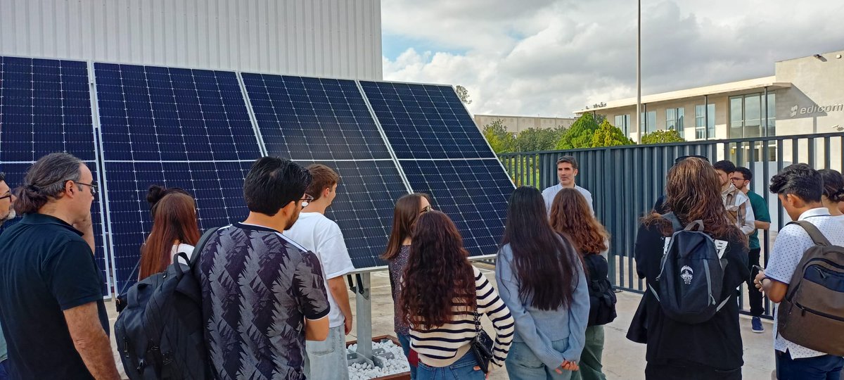 GeomaticaUPV's tweet image. El miércoles 5 de noviembre nuestro estudiantado del Máster Universitario en Ingeniería Geomática y Geoinformación visitó las instalaciones de la empresa Axial Structural Solutions @AxialStructural  en Paterna