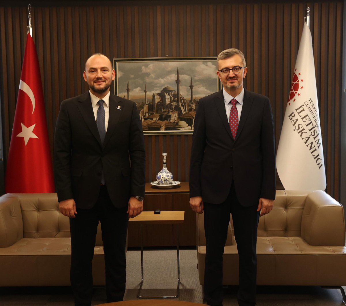 Burhan Özdemir tweet media
