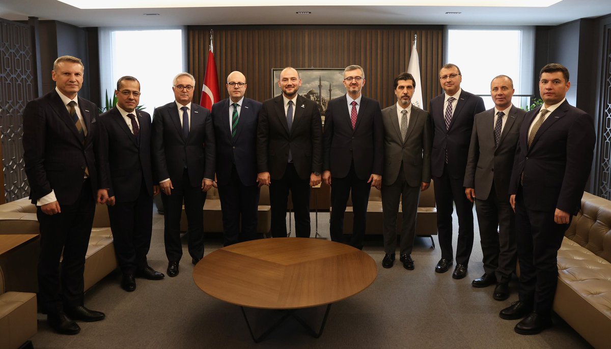 Burhan Özdemir tweet media