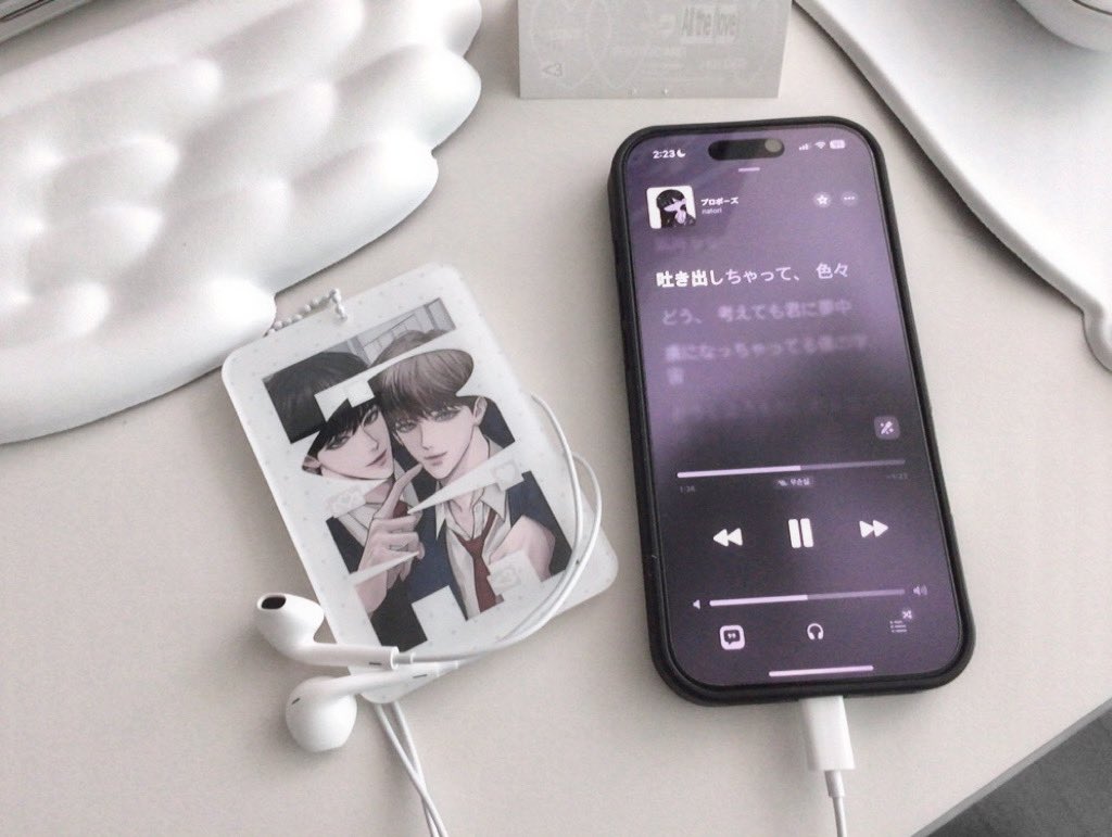 미이 (@memeowmii) on Twitter photo 