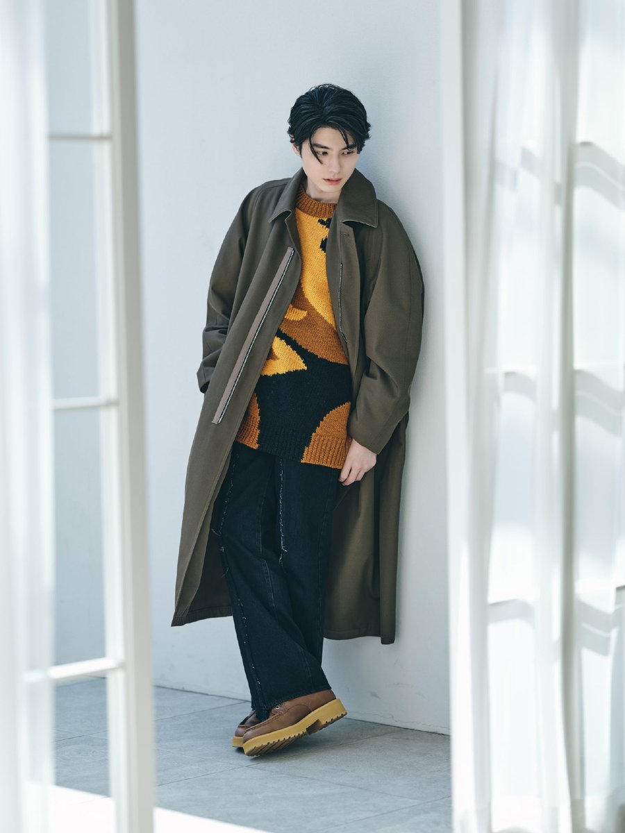 #本田響矢 の柔らかな佇まいと共に再構築したHAWKINSの世界観を表現🥾

⏬#ABCマート 新ビジュアル＆ムービー解禁🎥
🔗emomiu.jp/news/245857/

<a href="/kyoya00662200/">本田響矢&staff</a> #HAWKINS <a href="/ABCMART_INFO/">ABC-MART（ABCマート公式）</a> #Emomiu💜