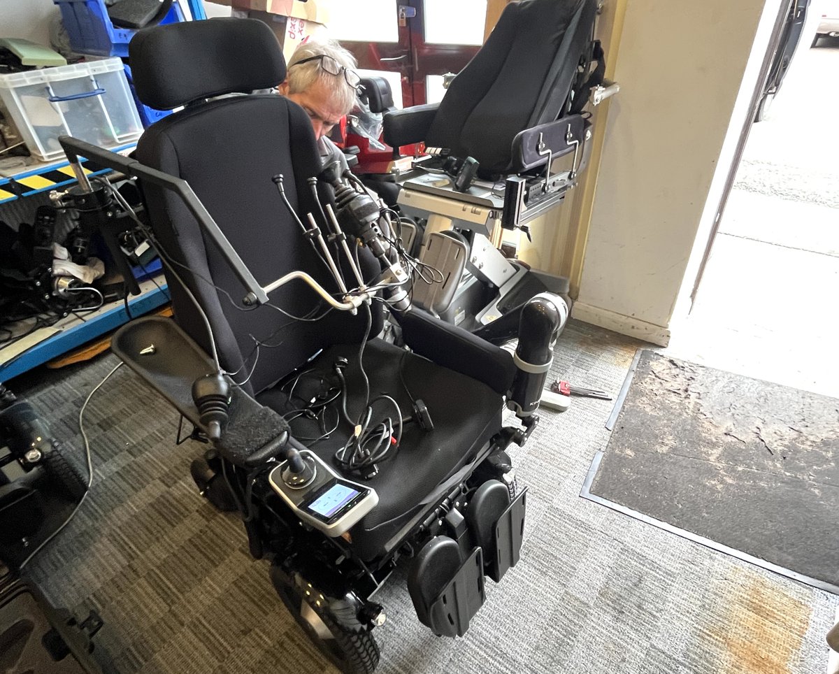 One of our big jobs today has been fitting a Kinova Jaco Arm to a new Balder, which will be out for delivery soon 😀. This is such a revolutionary piece of kit, with wheelchair-integrated control allowing our customers to be more independent. 🦾🦼

#Kinova #JacoArm