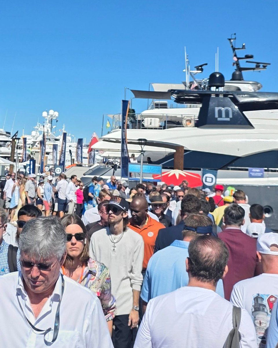 onPeak's tweet image. Sunshine, sea breezes, and stunning yachts made #FLIBS25 in Fort Lauderdale picture-perfect! We&apos;re proud to be the official hotel partner for @flibsofficial and we&apos;re already excited to set sail again in 2026!

 #EventTech #HotelAccommodations #alwaysonPeak