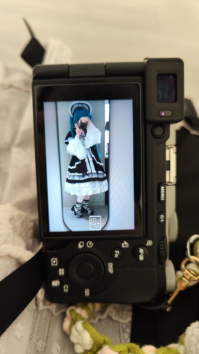 大家好呀~Cameramanですx
kigurumi初心者🔰，请多关照~