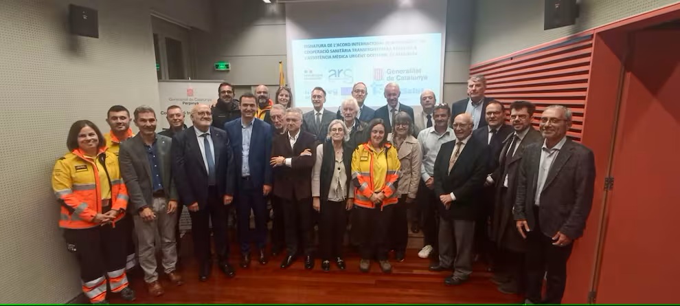 Primer acuerdo Francia - España para que las ambulancias crucen la frontera ante emergencias sanitarias
---------------------------------------
cadenaser.com/aragon/2025/11…
