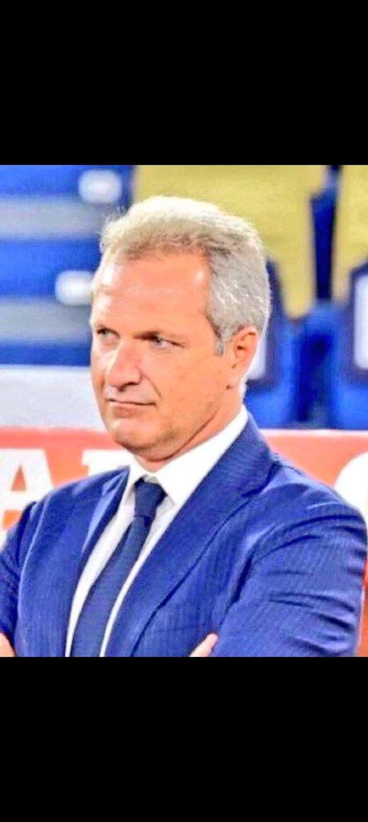 #بس_حبيت_اقول
الله  لا يذكرك بالخير 👇