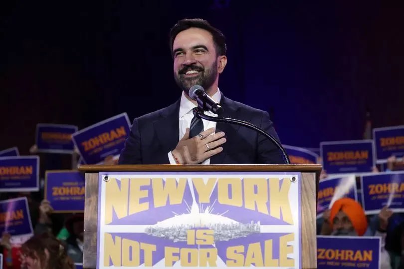 Muchas cosas podría decir sobre el triunfo de Mamdani… Tal vez la mejor manera de hacerlo sea afirmar que el suyo es el triunfo de la ética, de la que nunca debe divorciarse la política. Estoy seguro de que le seguirán muchos otros.