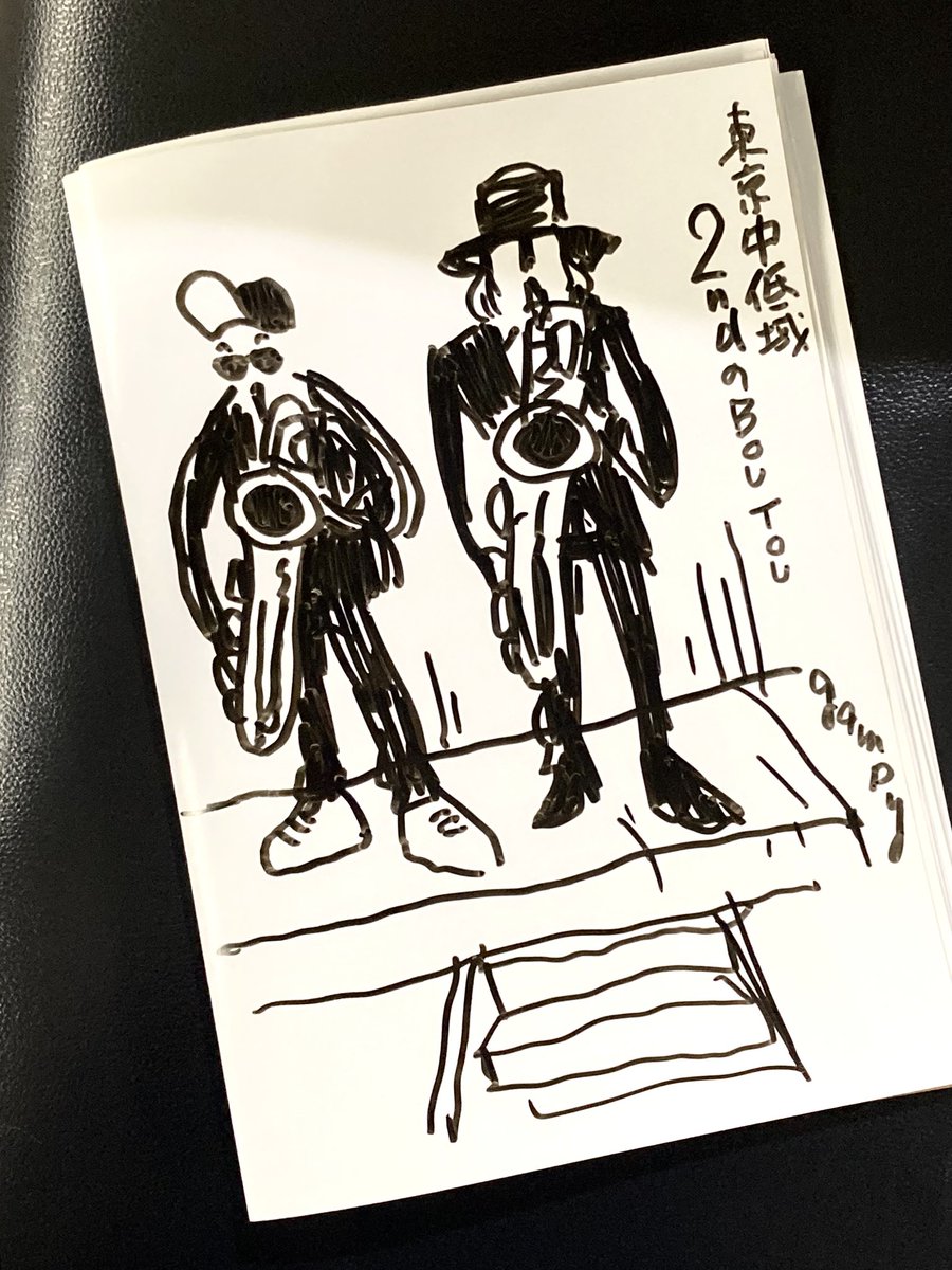 今夜の東京中低域@大阪・雲州堂、ワクワクと楽しかったです!25周年おめでとうございます㊗️。「大寒町」「地中海地方の天気予報」のカバー含め水谷さんのボーカルも何曲も。クリスマスの曲の歌詞が沁みました。 