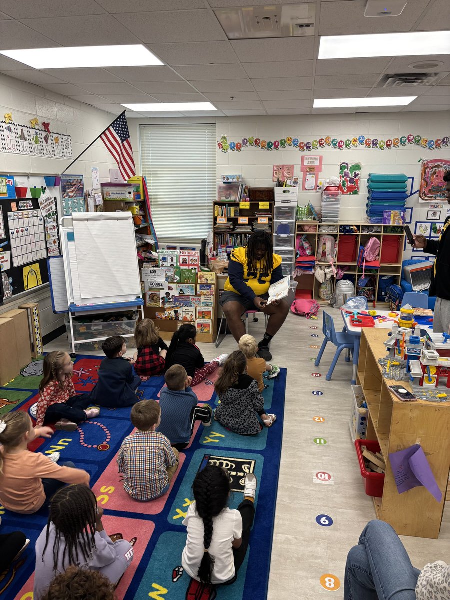 Reinhardt Football tweet media