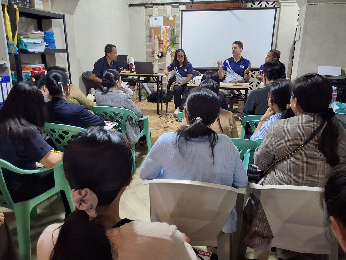 This week, FSD France welcomed delegates from Lao PDR and the #Philippines for the Women, Peace and Security (#WPS) Exchange Visit on #Women in Humanitarian #MineAction — sharing experiences and lessons to strengthen #cooperation and promote gender equality in mine action.