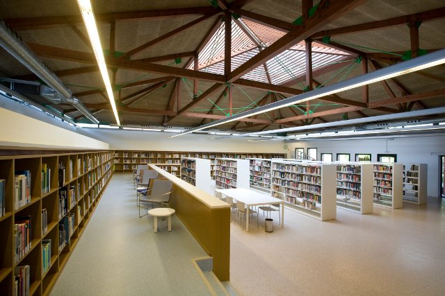 ⛈️ ACTUALITZACIÓ AFECTACIONS PER LA PLUJA (III)
ℹ️ La Biblioteca Vicente Aleixandre reobre a les 15 hores.
#Badia #BadiaDelVallès <a href="/bibliotecabadia/">Biblioteca Vicente Aleixandre</a>