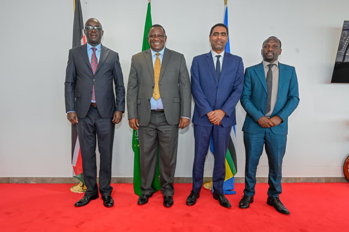 Simon Kachapin tweet media