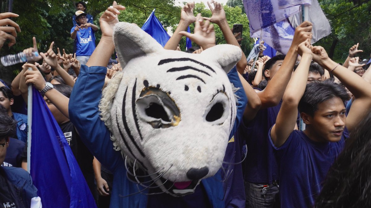 BEMFTUI's tweet image. yakin gamau jadi barisan biru tahun depan?💙