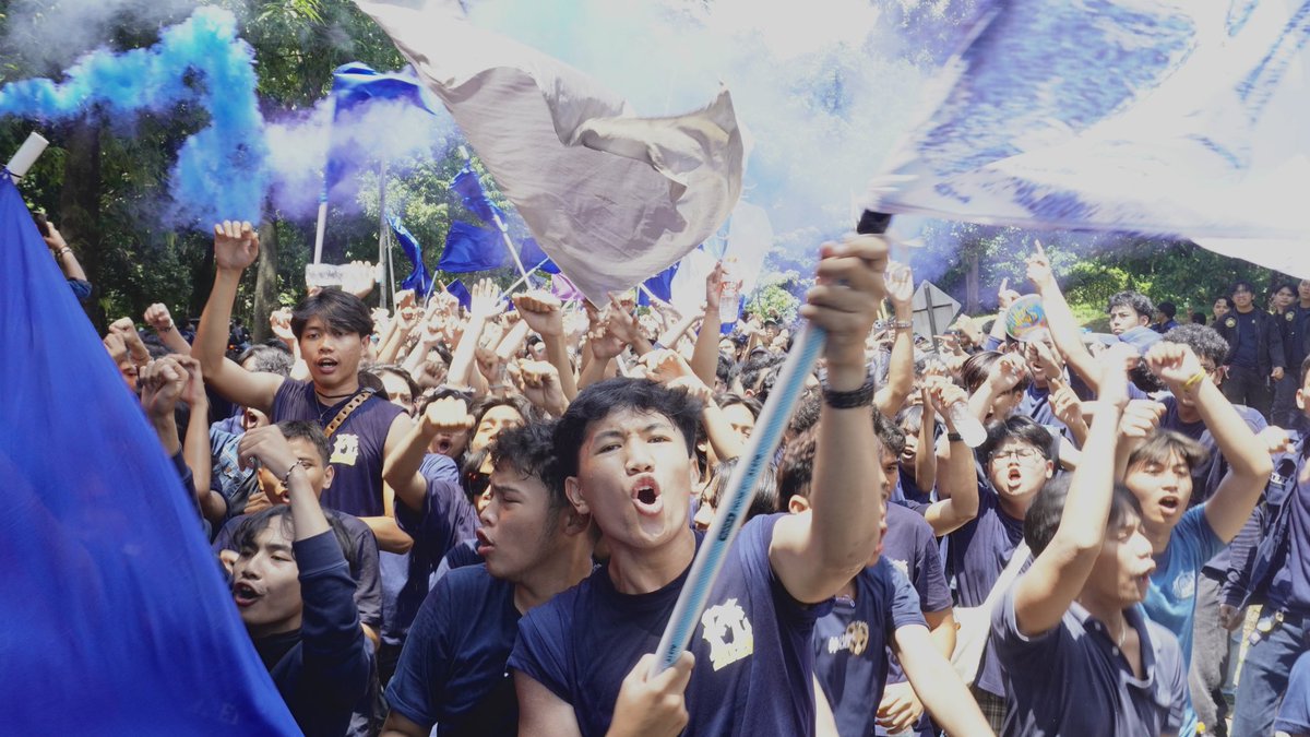 BEMFTUI's tweet image. yakin gamau jadi barisan biru tahun depan?💙