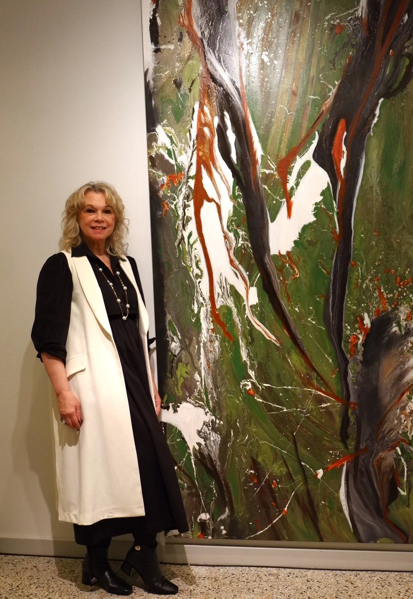 DLVisionMode's tweet image. Hier soir se déroulait au Palais Montcalm une belle soirée intime où l&apos;on a découvert les magnifiques œuvres de Martine St-Clair lors de l&apos;exposition présentée jusqu&apos;au 23 novembre prochain intitulée : Peindre comme on respire. #Exposition #Quebec #Art #DLVisionMode