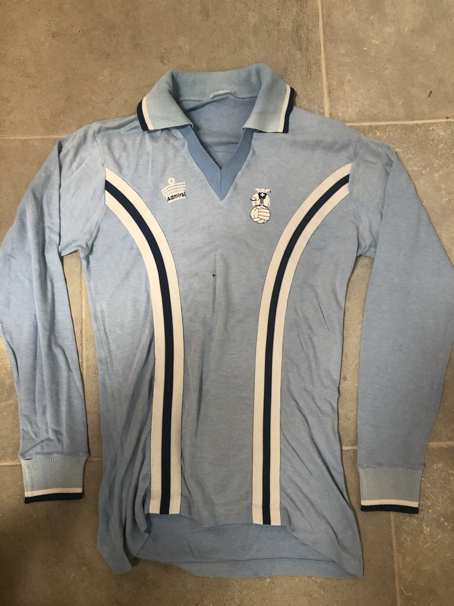 ccfcshirts's tweet image. Still doing a great job in the lounges at Coventry, great bloke and servant to the club.  Here’s his Admiral matchworn shirt from the late 70’s. #PUSB