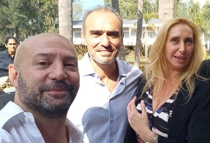 clarincom's tweet image. SPAGNUOLO NEGÓ LOS AUDIOS Y PIDIÓ ANULAR LA CAUSA

El ex titular de la Agencia Nacional de Discapacidad dijo que los audios que lo vinculan a coimas “son falsos” y pidió cerrar la causa. Su nuevo abogado, Mauricio D’Alessandro, agregó que “están editados o hechos por inteligencia…