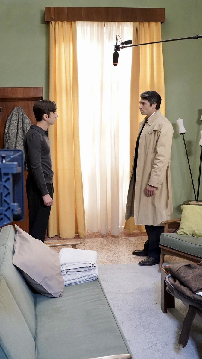 Quindi… Questi #Landei, vivono o no?
#ilparadisodellesignore #pdsdaily