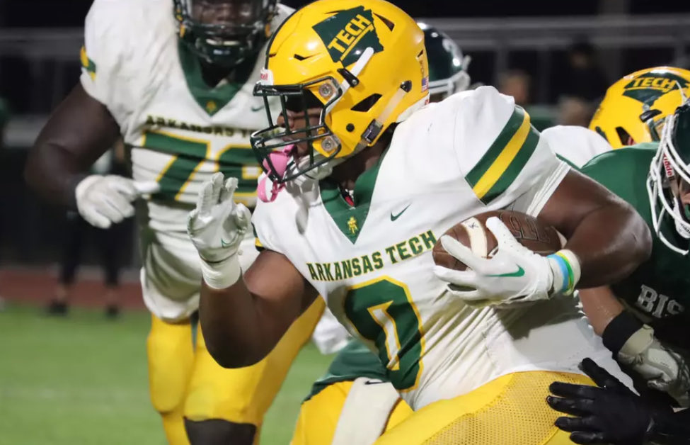 #AGTG Blessed to receive an offer from Arkansas Tech! <a href="/Coach_Hutch68/">Richard Hutchings</a> <a href="/CoachKSwinney/">Coach Keyun Swinney</a>  <a href="/JUCOFFrenzy/">JUCO Football Frenzy</a>