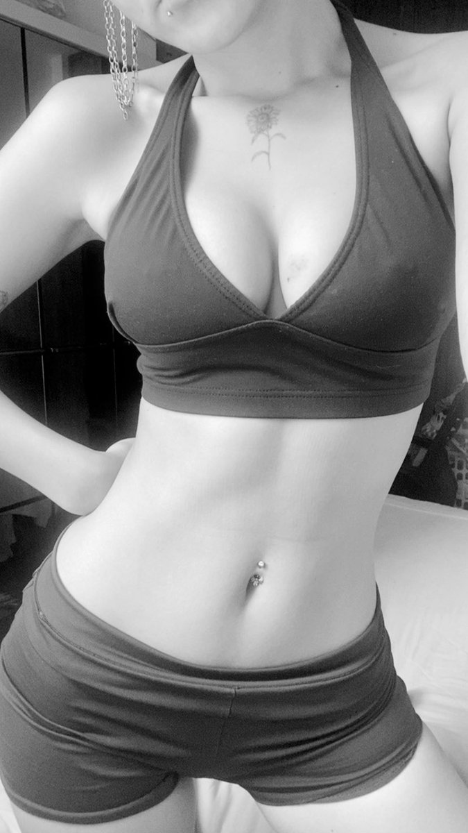 lilithᶜᵉᶜ tweet media