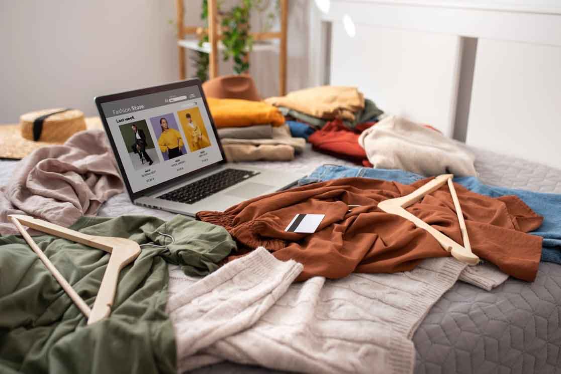 NetEjecutiva's tweet photo. TikTok y redes sociales transforman las compras de moda en México en 2025
https://t.co/YgxYYf4Wi3
#ModaDigital #SocialCommerce #TikTokShop #eCommerceMX #GeneraciónZ #RetailDigital #Tendencias2025 #NetEjecutiva #MamáEjecutiva https://t.co/gw58VeYSgB