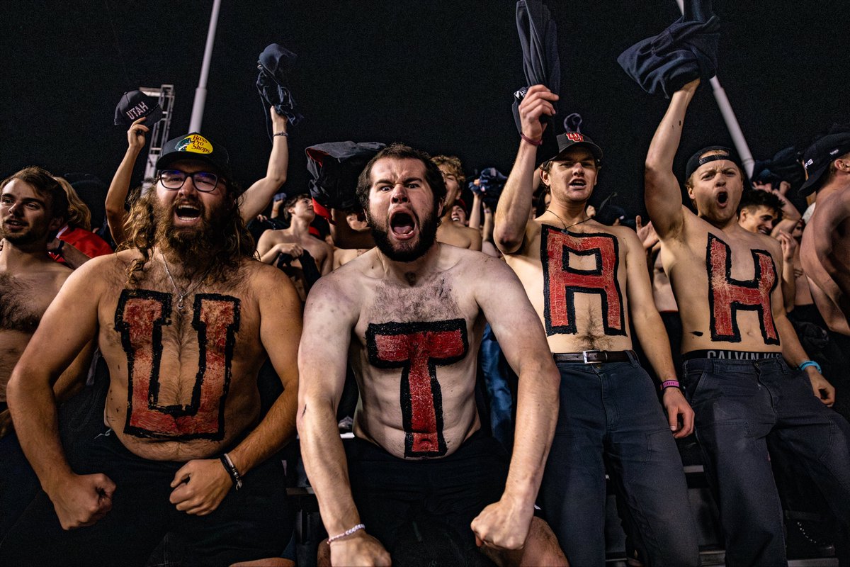 Utah_Football's tweet photo. “𝙉𝙤 𝙧𝙞𝙫𝙖𝙡 𝙗𝙖𝙣𝙙 𝙤𝙛 𝙘𝙤𝙡𝙡𝙚𝙜𝙚 𝙛𝙖𝙣𝙨 𝙙𝙖𝙧𝙚 𝙢𝙚𝙚𝙩 𝙪𝙨 𝙞𝙣 @TheMUSS ”

#GoUtes https://t.co/fFbOtFmkuo