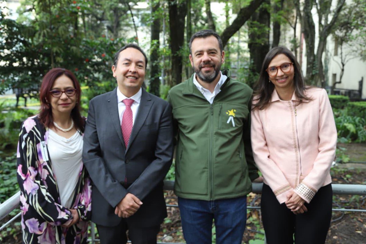 Hoy <a href="/Bogota/">Alcaldía de Bogotá</a> hace historia. Somos la primera ciudad de América Latina en emitir un Bono Verde en el mercado internacional. La operación alcanzó un monto de US $600 millones y fue catalogada por la banca como la más grande registrada por una ciudad en el continente americano y la